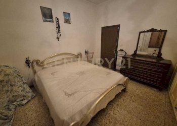 CAMERA MATRIMONIALE2.jpg - Four-room apartment Via del Borgo 25, Civitella Paganico - photo 27