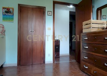 8 CAMERA N4(2).jpg - Appartamento Via Mentana 15, Abbadia San Salvatore - foto 16