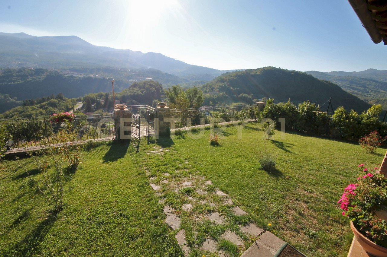 Portion of a house via del monte 101, Arcidosso - photo 2