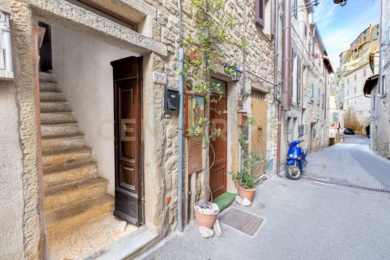 Quadrilocale Via Clemente Pellegrini 66, Roccastrada - foto 2