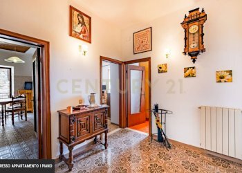 Ingresso interno della proprietà - Appartamento Roccastrada - foto 4