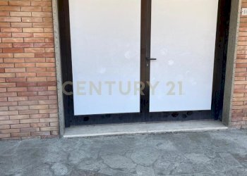 20230616100703-769337-4.jpg - Locale Commerciale Via Paolieri 14, Orbetello - foto 4