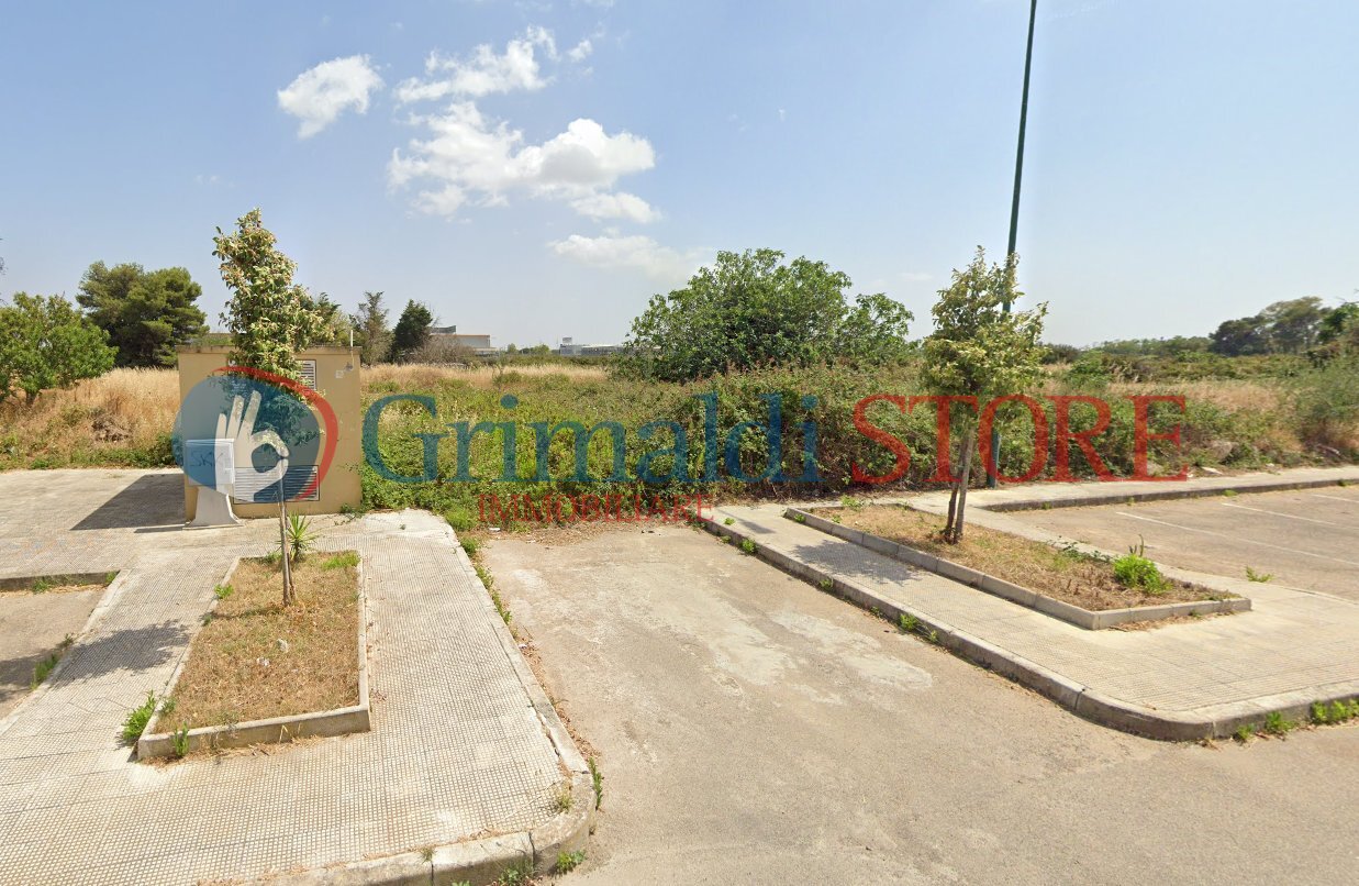 Screenshot 2024-11-08 093154_risultato.png - Building land Via Luigi Maggiulli 10, Cavallino - photo 3