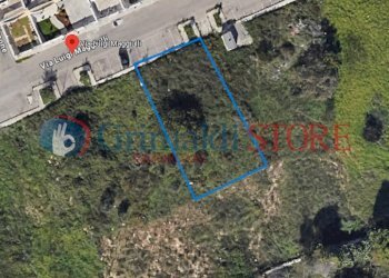 Screenshot 2024-11-08 093118_risultato.png - Terreno edificabile Via Luigi Maggiulli 10, Cavallino - foto 1