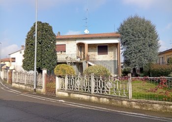 IMG_20260126_121418.jpg - Villa VIA BRODOLINI 1, Martignana di Po - foto 1