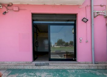 vetrina (2) - Commercial Premises Quartucciu - photo 3
