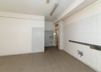Laboratorio (1) - Commercial Premises Quartucciu - photo 9