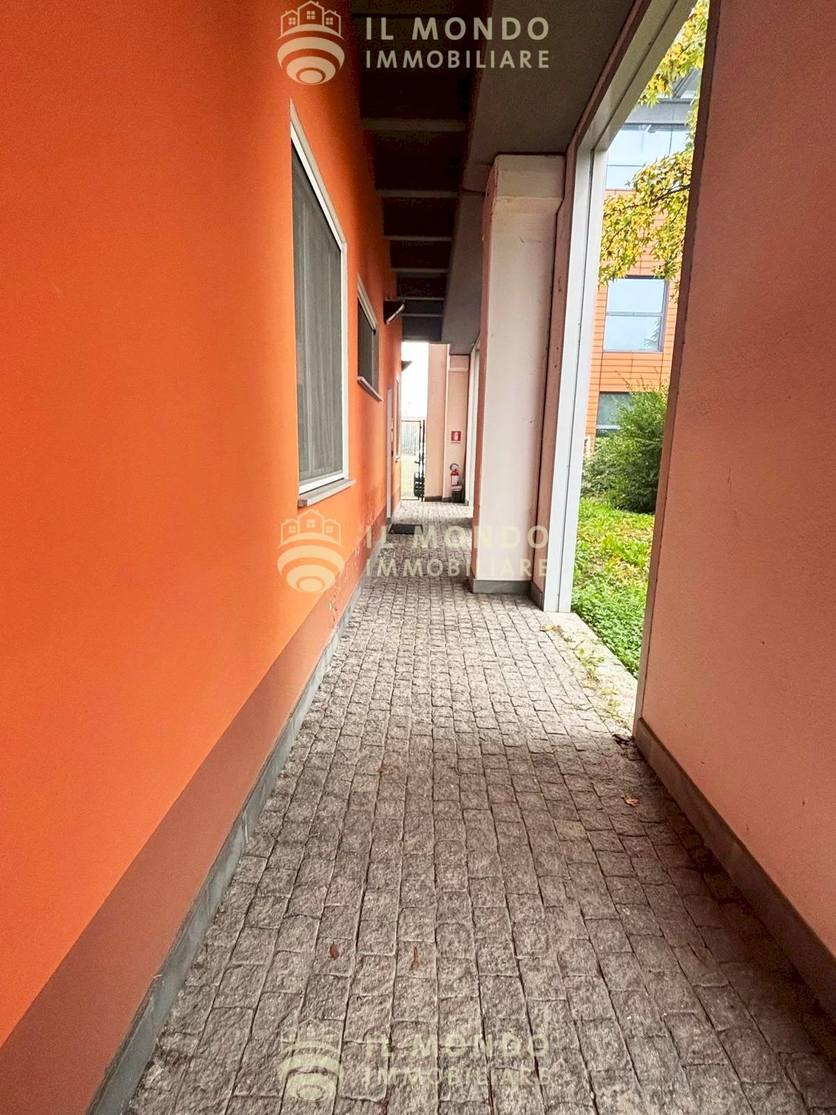 Capannone Via Giuseppe Di Vittorio, 29., Peschiera Borromeo - foto 3