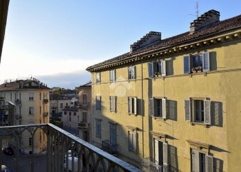 Quadrilocale Via Martiri della Libertà, Torino (zona Borgo Po) - foto 2
