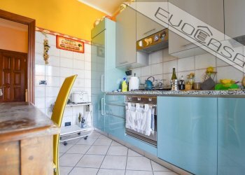 Four-room apartment Piazza Garibaldi  6, Pinerolo - photo 6