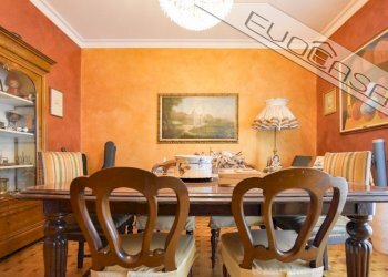 Four-room apartment Piazza Garibaldi  6, Pinerolo - photo 10