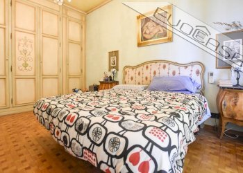 Four-room apartment Piazza Garibaldi  6, Pinerolo - photo 24