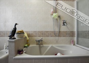 Four-room apartment Piazza Garibaldi  6, Pinerolo - photo 31