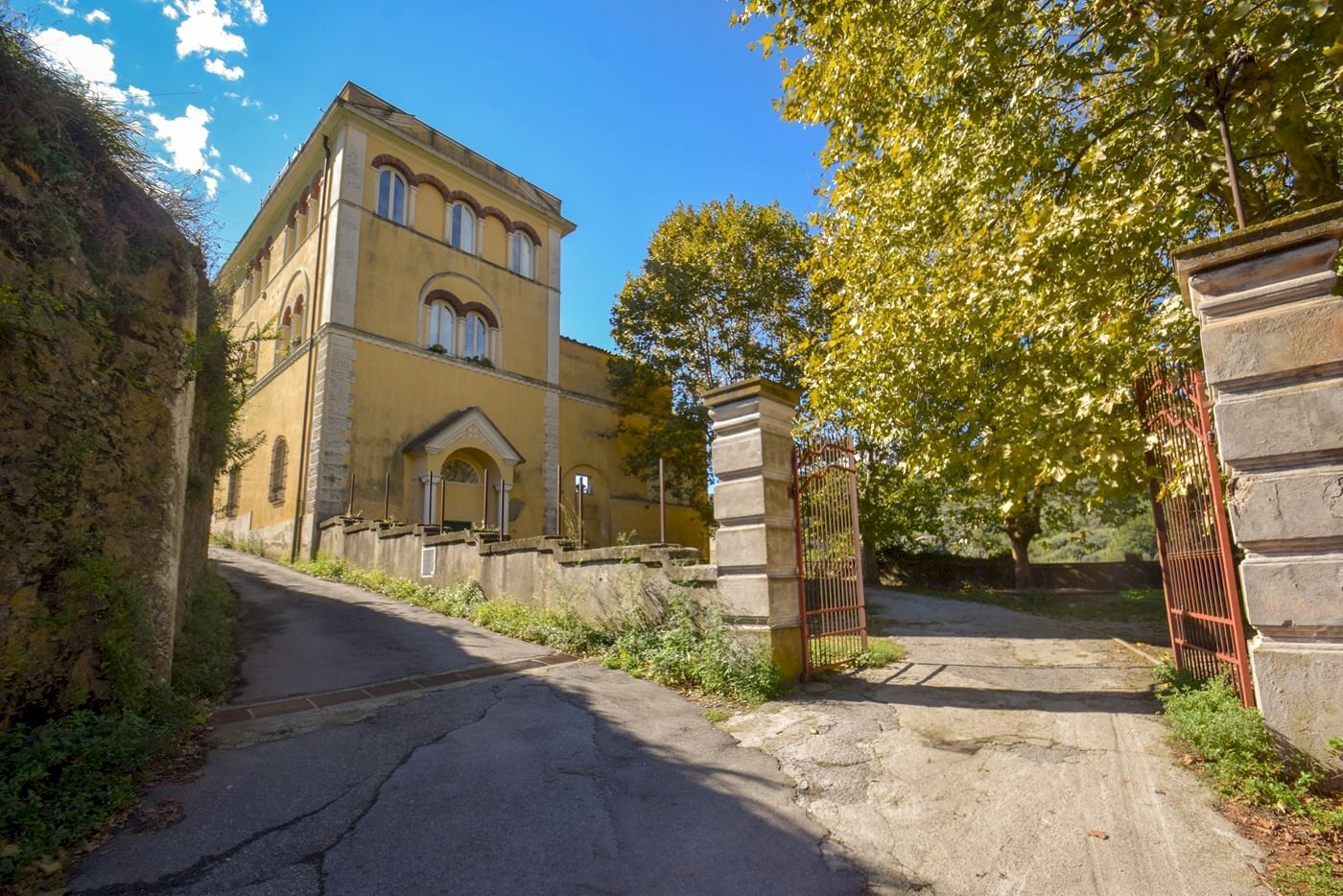 Four-room apartment Via Montorsoli, Genova (neighborhood Voltri) - photo 3