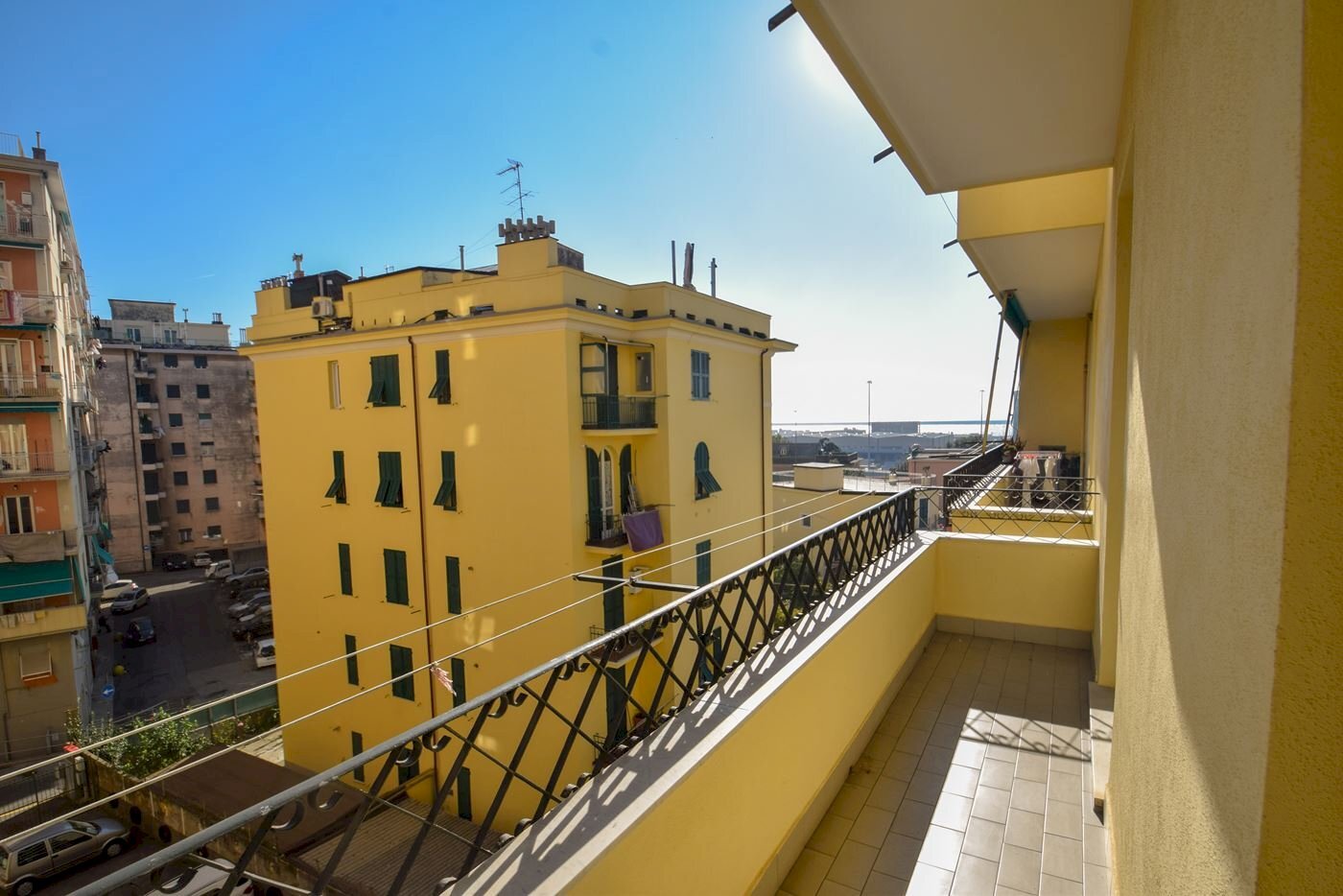Four-room apartment Via de Mari, Genova (neighborhood Palmaro) - photo 1