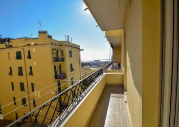 Quadrilocale Via de Mari, Genova (zona Palmaro) - foto 4