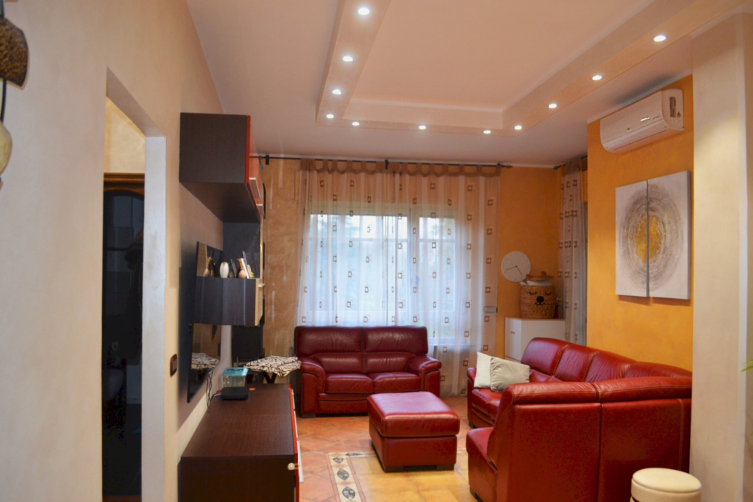 Three-room apartment 140, Corso Lucio Quinzio Cincinnato, Torino - photo 3