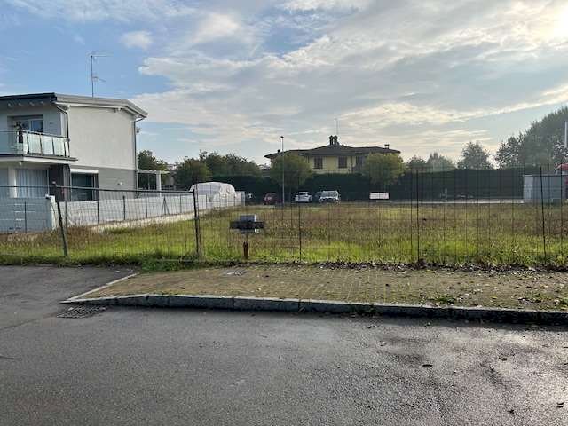 Building land Castelnuovo Rangone - photo 1