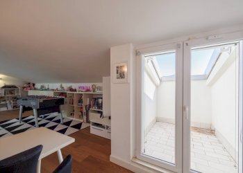 Attic Via Ventimiglia, Torino (neighborhood Lingotto) - photo 22