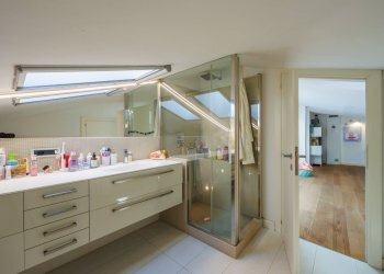 Attic Via Ventimiglia, Torino (neighborhood Lingotto) - photo 27