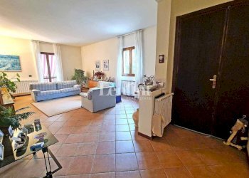 Salone - Villa Cascina Fontanola, Ozzano Monferrato - photo 21