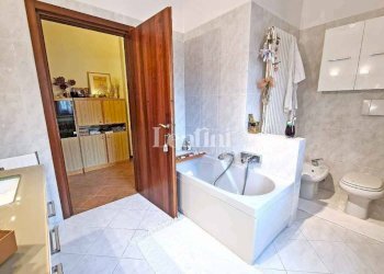 Bagno - Villa Cascina Fontanola, Ozzano Monferrato - photo 32