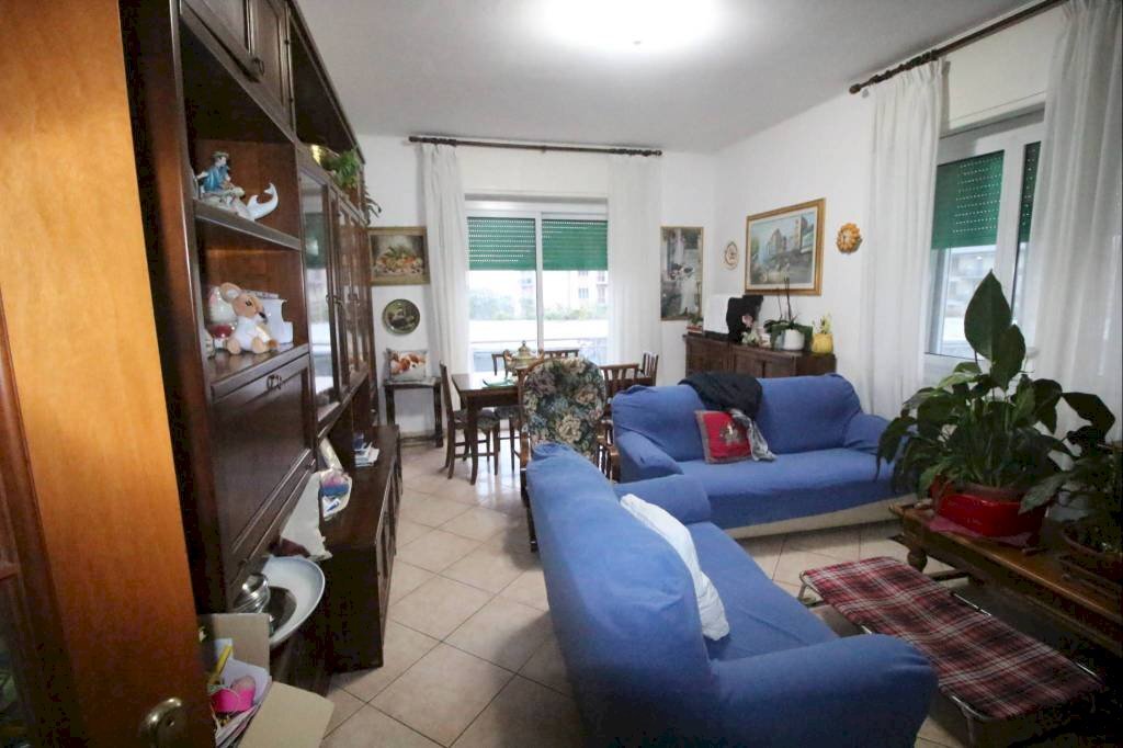 Salone - Three-room apartment salita Lorenzo Cappelloni, Genova - photo 1