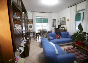 Salone - Three-room apartment salita Lorenzo Cappelloni, Genova - photo 1