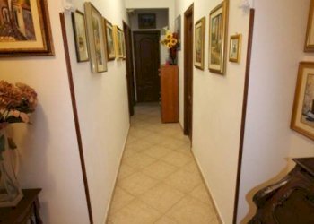 Disimpegno - Three-room apartment salita Lorenzo Cappelloni, Genova - photo 6