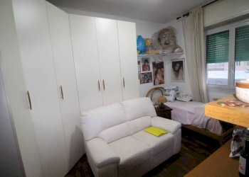 Cameretta - Three-room apartment salita Lorenzo Cappelloni, Genova - photo 7