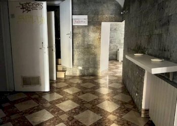 Interno palazzo - Shop via Sant'Isaia, 124, Bologna (neighborhood Centro Storico) - photo 14