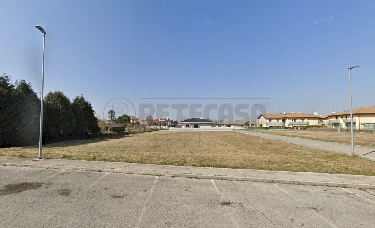 ESTERNI - Terreno edificabile VIA ALESSANDRO VOLTA, Castions di Strada - foto 1