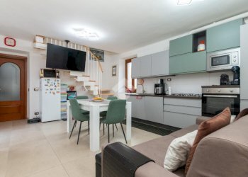 Quadrilocale Via b. di barbania, Caselle Torinese - foto 1