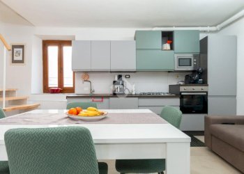 Quadrilocale Via b. di barbania, Caselle Torinese - foto 2