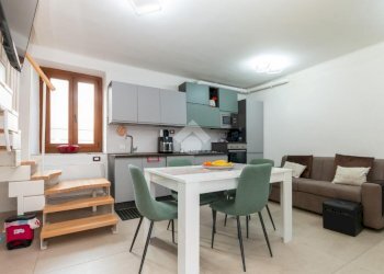 Quadrilocale Via b. di barbania, Caselle Torinese - foto 4