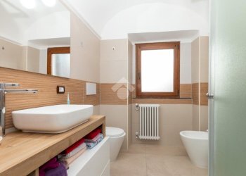 Quadrilocale Via b. di barbania, Caselle Torinese - foto 11