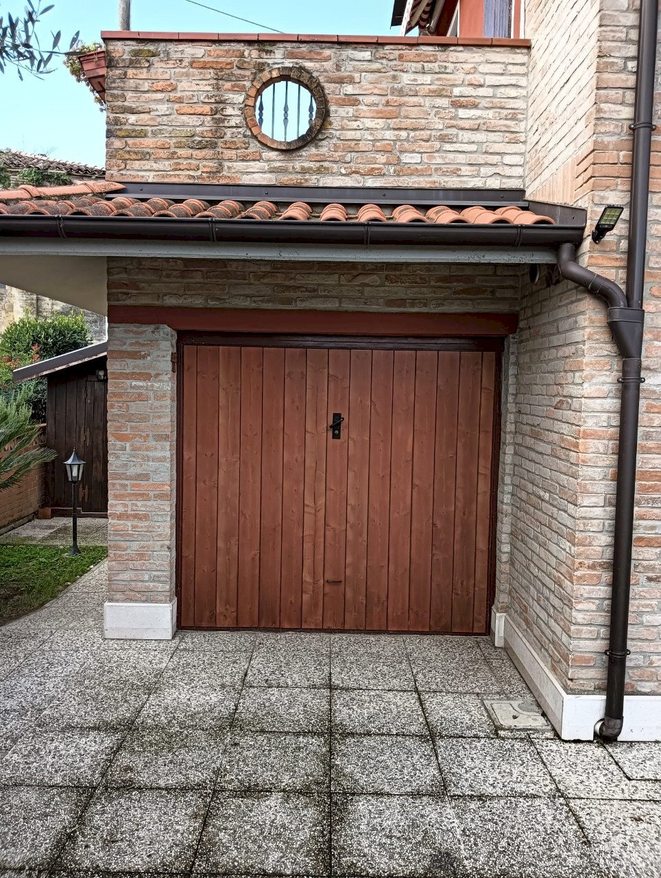 Porzione di casa Ferrara - foto 2