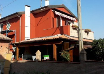 Porzione di casa Ferrara - foto 5