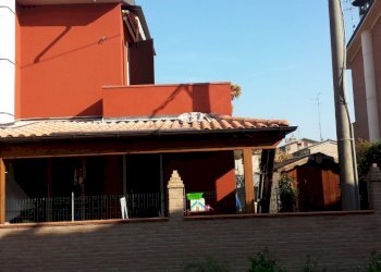 Porzione di casa Ferrara - foto 6