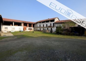 Rustico strada Calliera 20, Bricherasio - foto 8