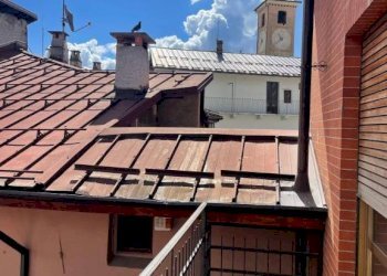 Balcone - Appartamento via Martiri e Caduti per la Libertà, Demonte - foto 12