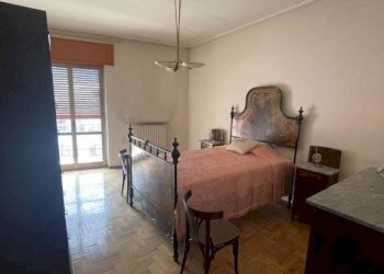 Camera da letto - Appartamento via Martiri e Caduti per la Libertà, Demonte - foto 15