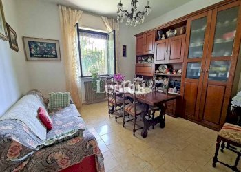 Salone - Villa strada Mottanovella, 1, Villanova Monferrato - foto 11