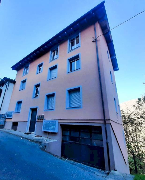 Facciata - Attico via Balzarini, 6, Faedo Valtellino - foto 2