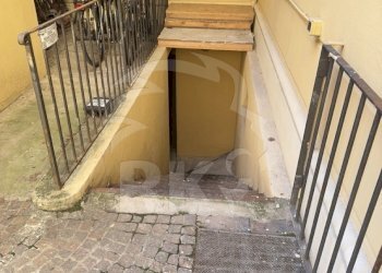 IMG_6436 - dimensioni grandi.jpeg - Magazzino Via dell'Indipendenza  67, Bologna - foto 9