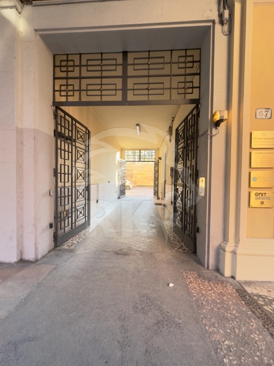 IMG_6437 - dimensioni grandi.jpeg - Magazzino Via dell'Indipendenza  67, Bologna - foto 3