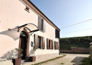 Terraced Villa Alfonsine - photo 5