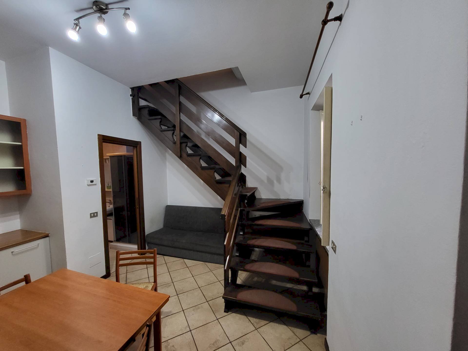 Two-room apartment Padre Daniele, Samarate - photo 1