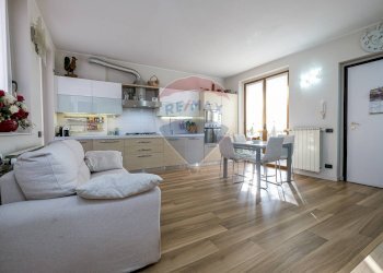 Trilocale Comun Nuovo - foto 2