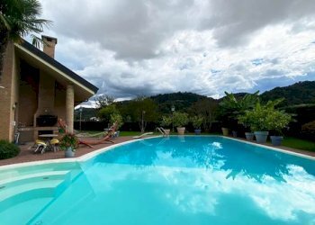 Villa Castiglione Torinese - foto 26